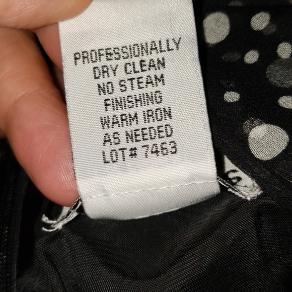 Flowy polka-dot Sleeveless Silk dress - Picture 7 of 7